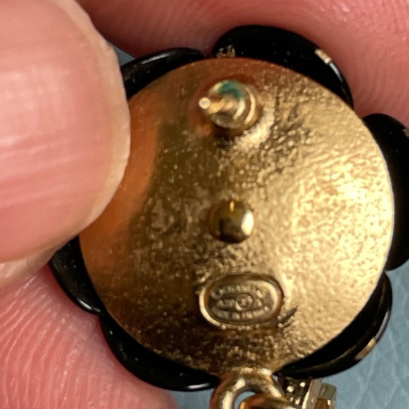 Chanel CAMÉLIA earrings purchased SOHO, NYC Chanel - Picture 3 of 5